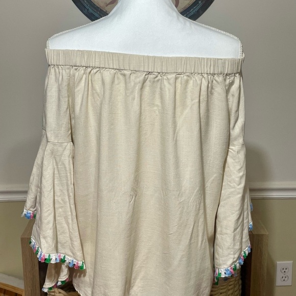 Andree by Unit Cream Cotton Linen Off-the-Shoulder Blouse, multicolored Fringe - Picture 3 of 7